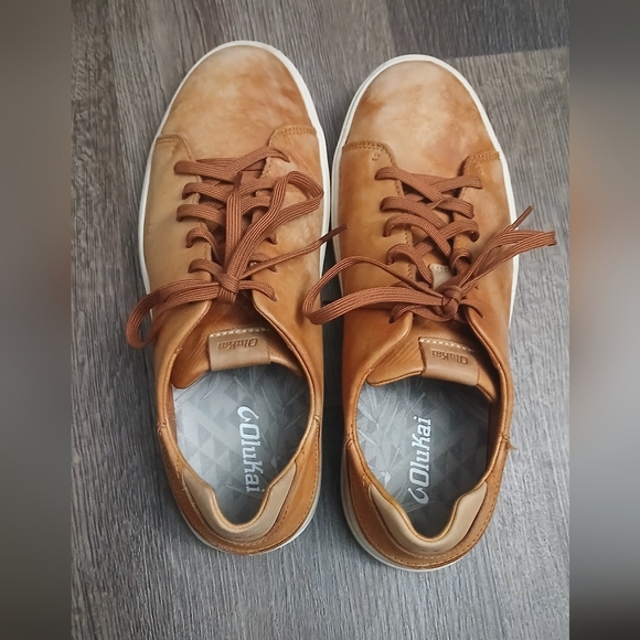 OluKai Lae'ahi Li 'Ili Brown Leather Sneakers Distressed Mens Size 9 - Picture 4 of 9